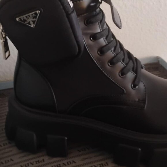 Prada boots - Picture 1 of 1